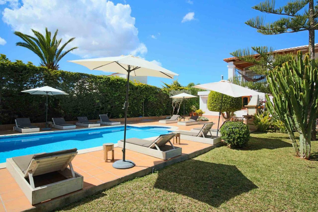 Wicker Villa *